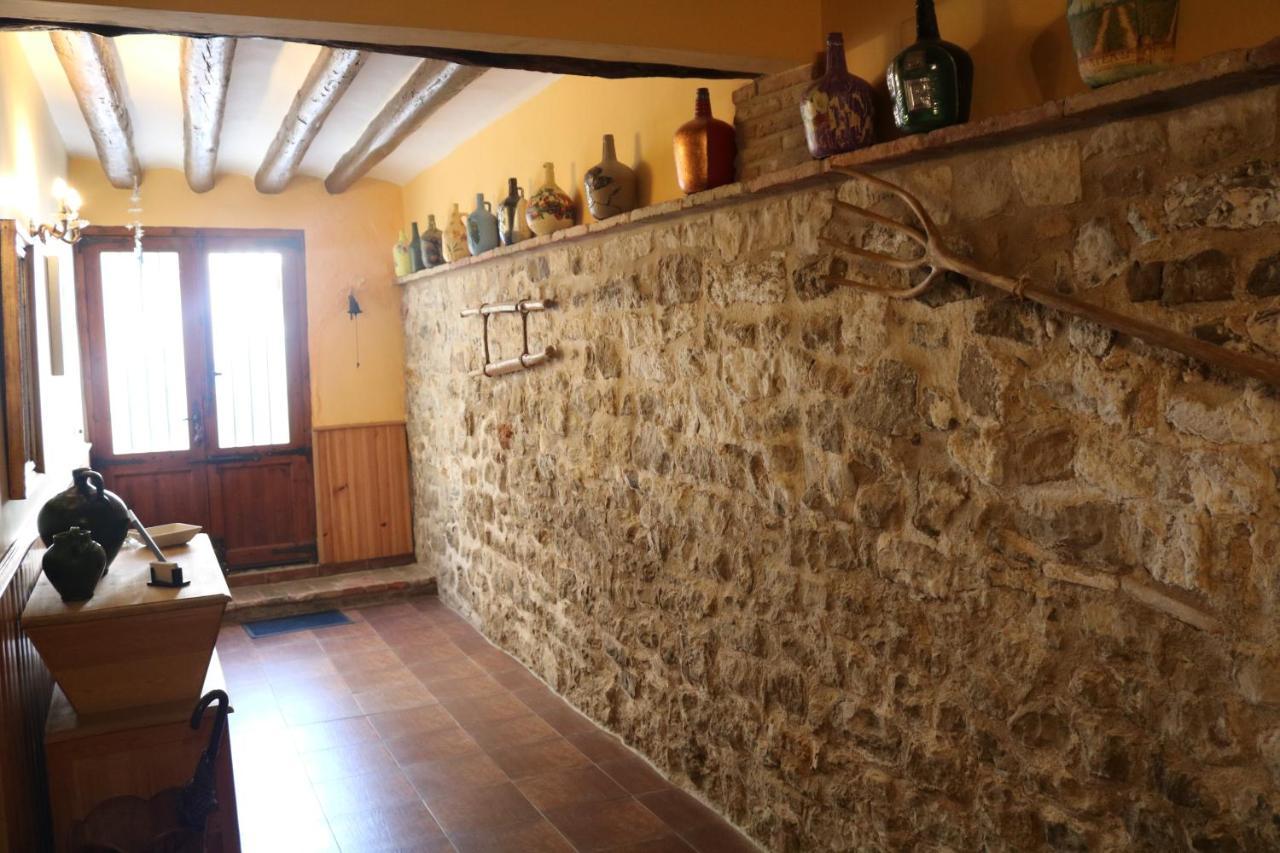 Casa rural tres regiones Ontinena Esterno foto