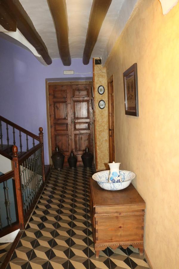 Casa rural tres regiones Ontinena Esterno foto