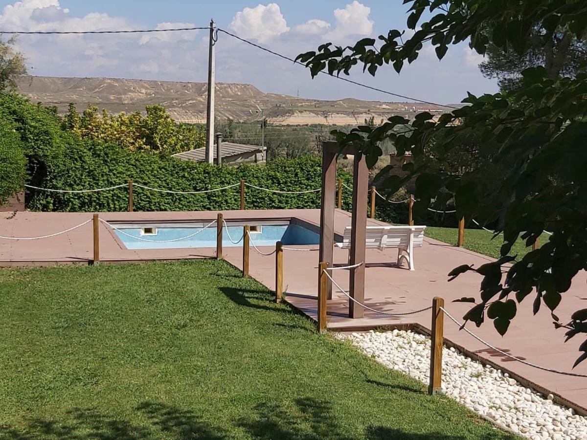 Casa rural tres regiones Ontinena Esterno foto